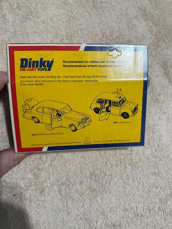 DINKY TOYS
