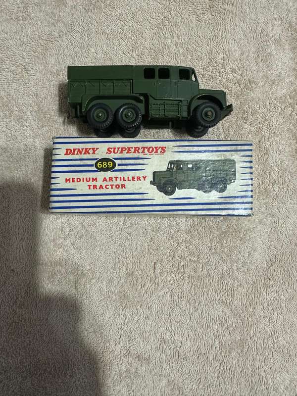DINKY TOYS