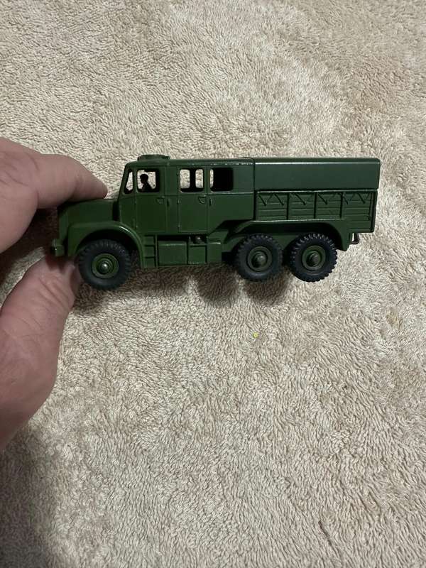 DINKY TOYS