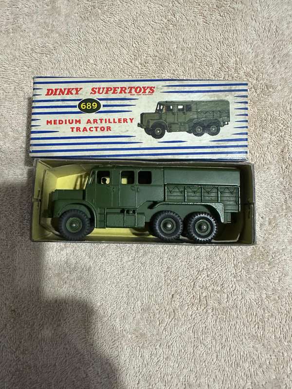 DINKY TOYS