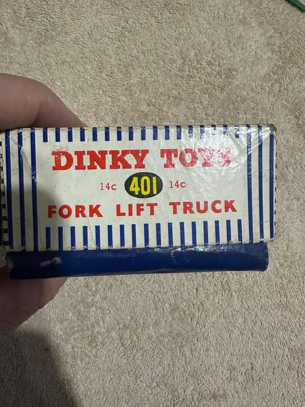 DINKY TOYS