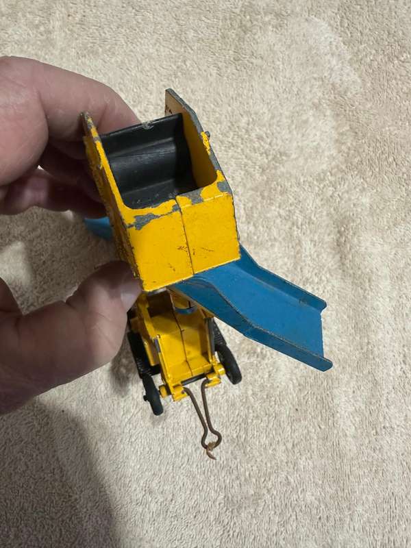 DINKY TOYS