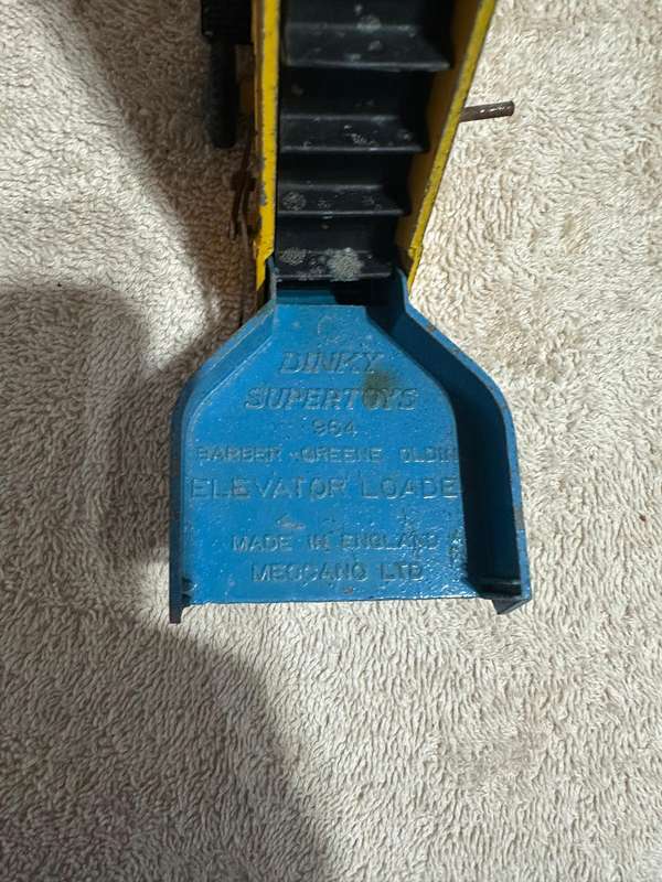 DINKY TOYS