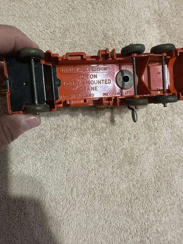DINKY TOYS