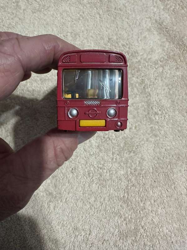 DINKY TOYS