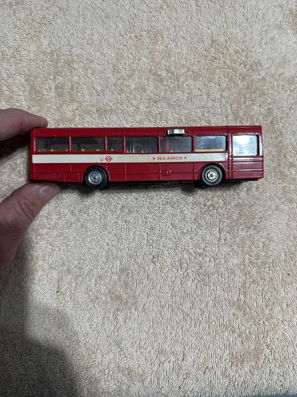 DINKY TOYS