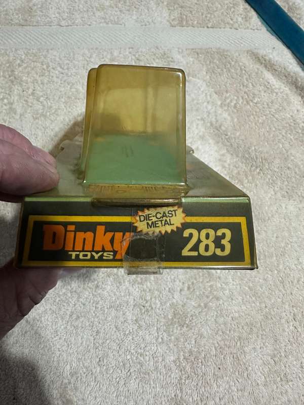 DINKY TOYS