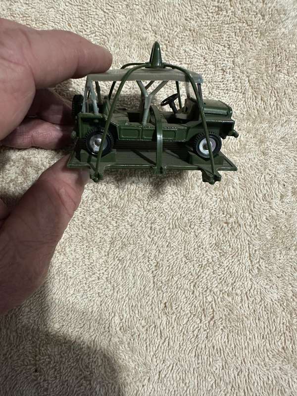 DINKY TOYS