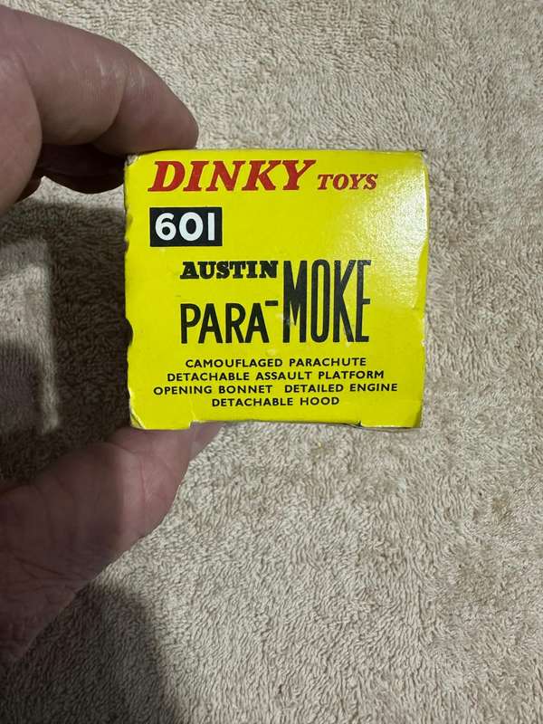 DINKY TOYS