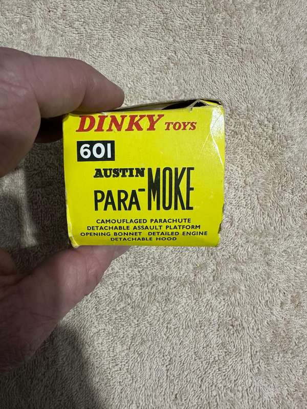 DINKY TOYS