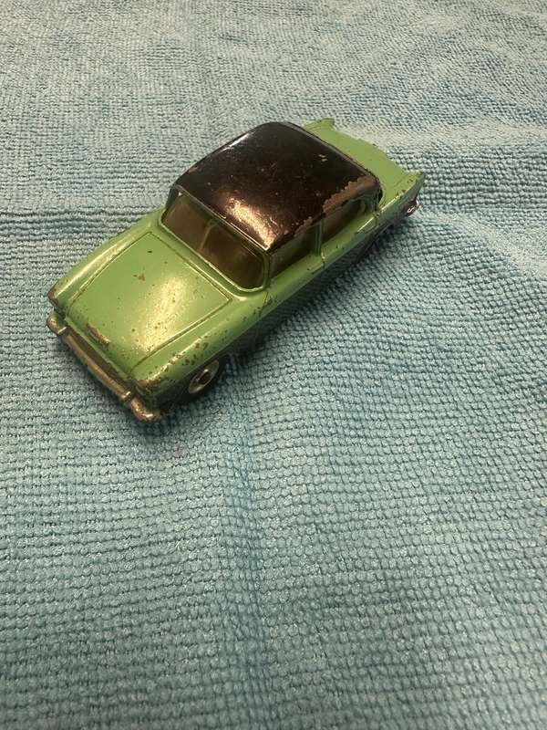 DINKY TOYS