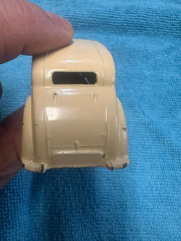 DINKY TOYS