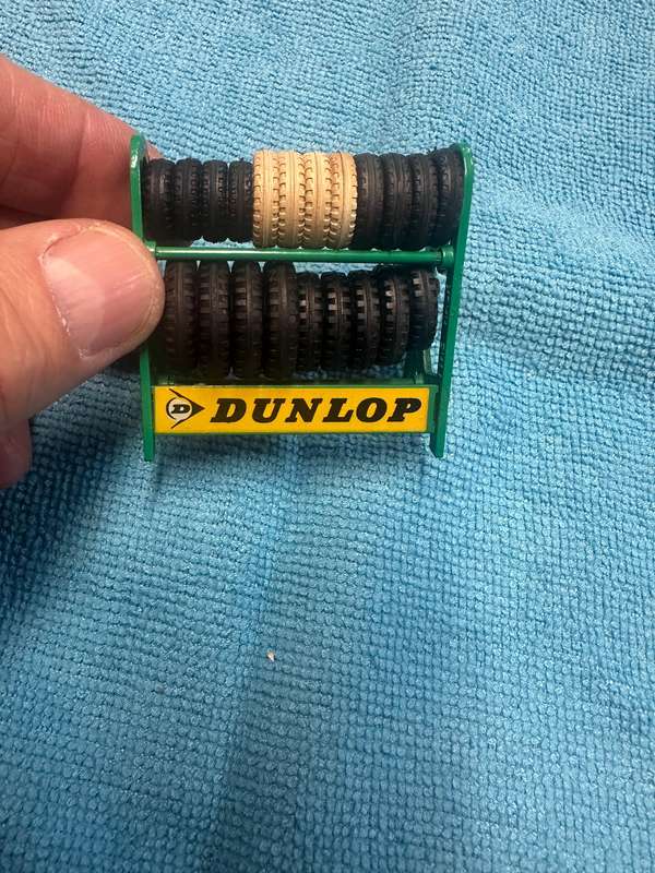 DINKY TOYS