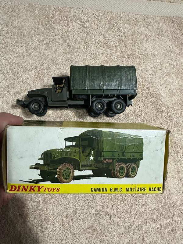 DINKY TOYS