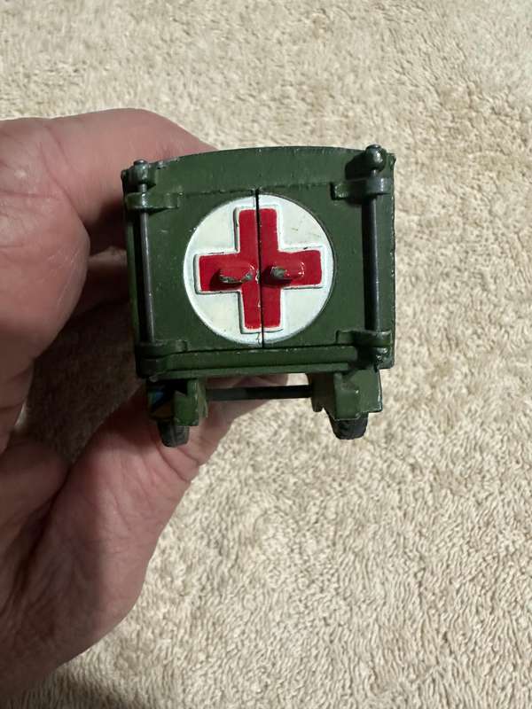 DINKY TOYS