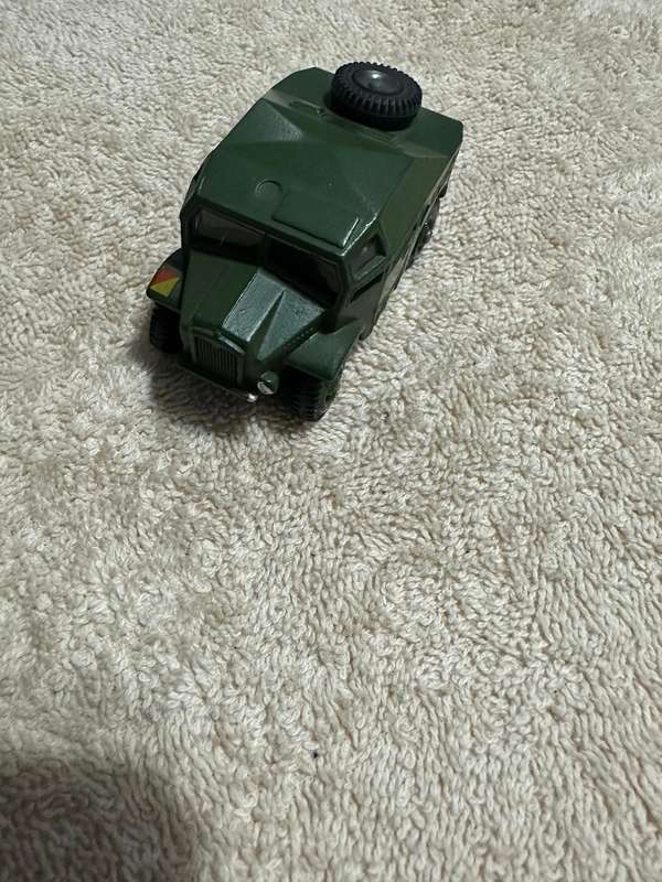 DINKY TOYS