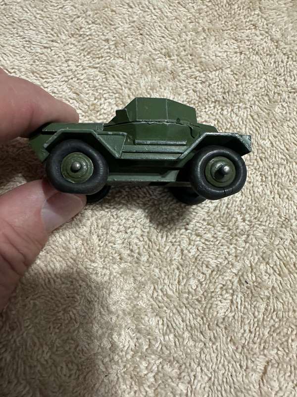 DINKY TOYS