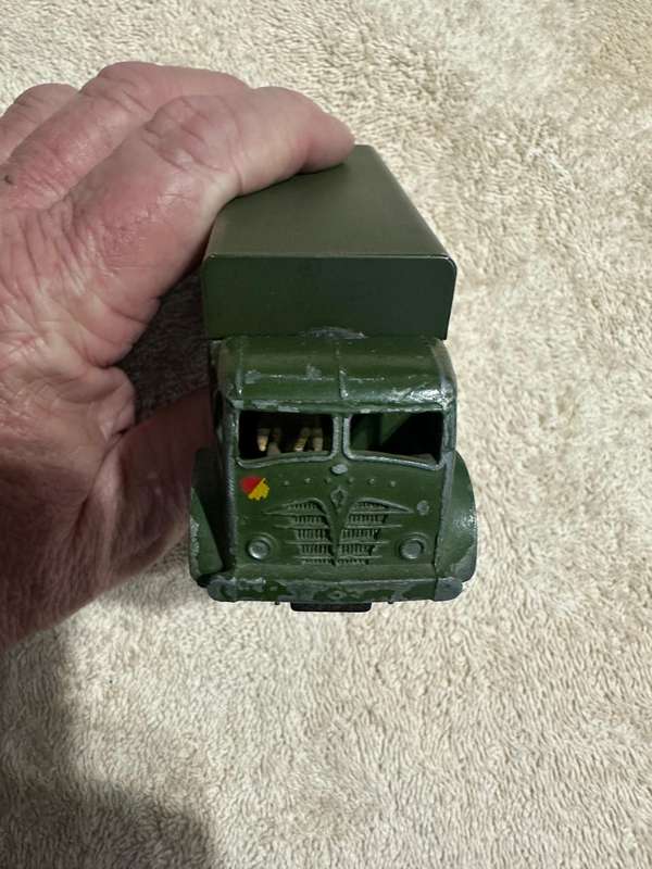 DINKY TOYS