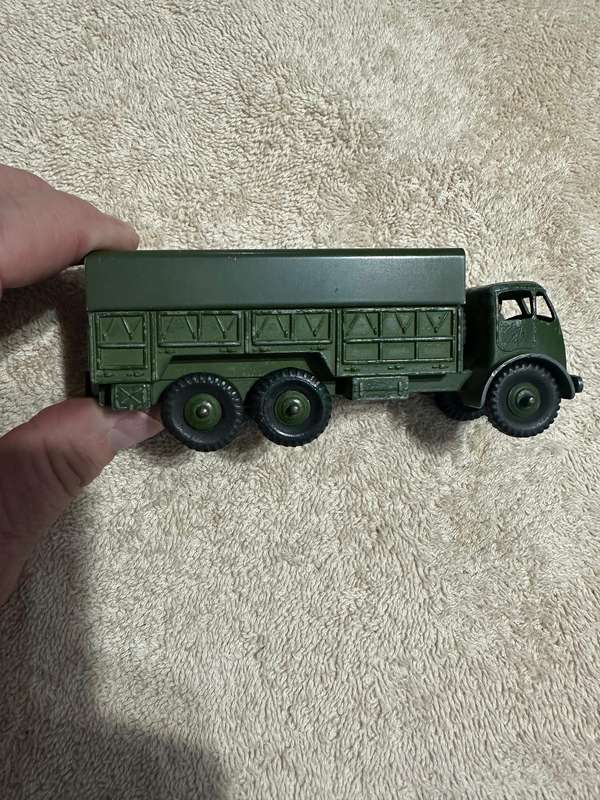 DINKY TOYS