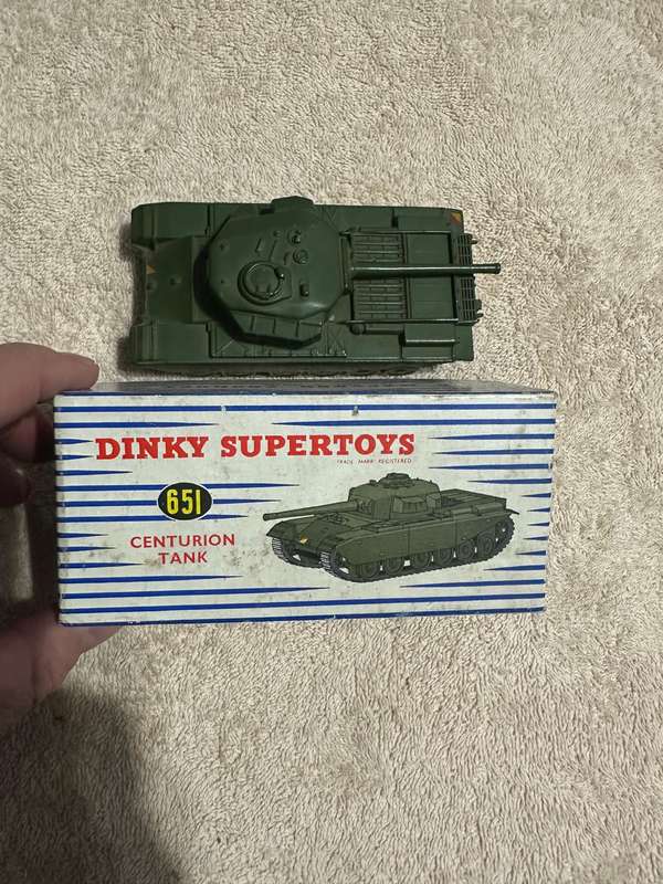 DINKY TOYS