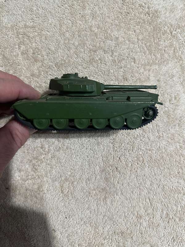DINKY TOYS