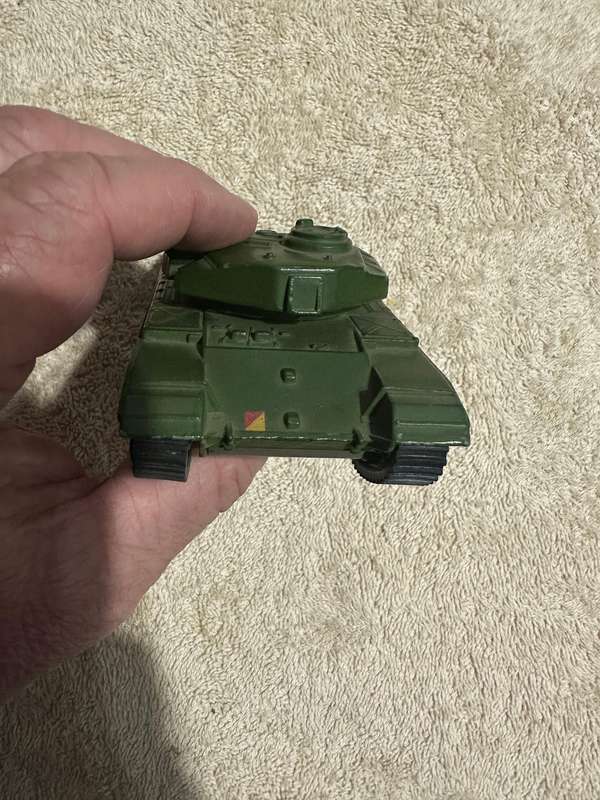 DINKY TOYS