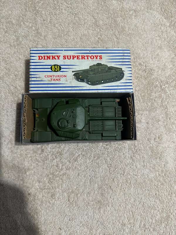 DINKY TOYS
