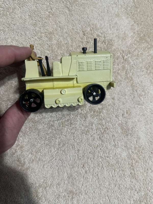 DINKY TOYS