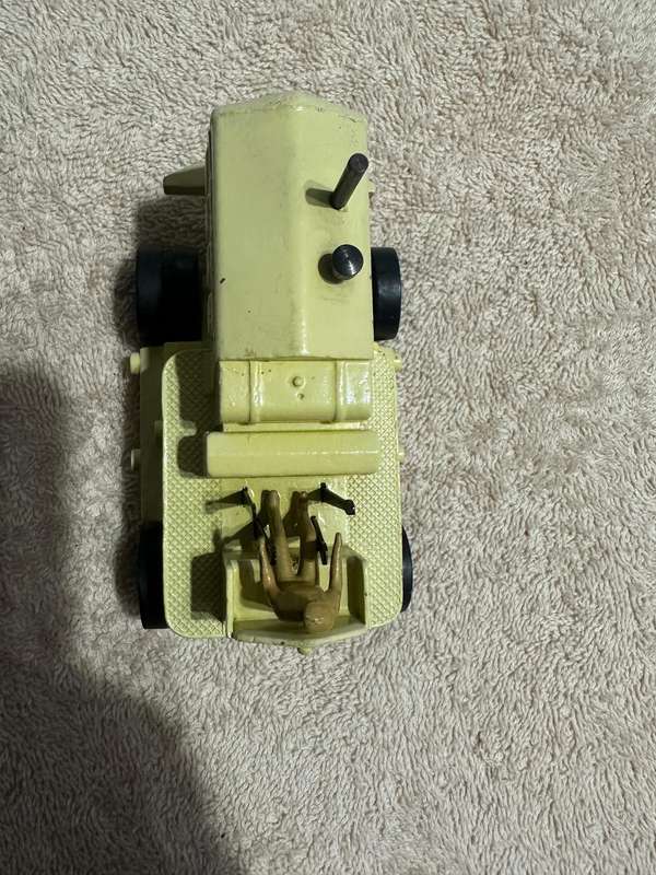 DINKY TOYS