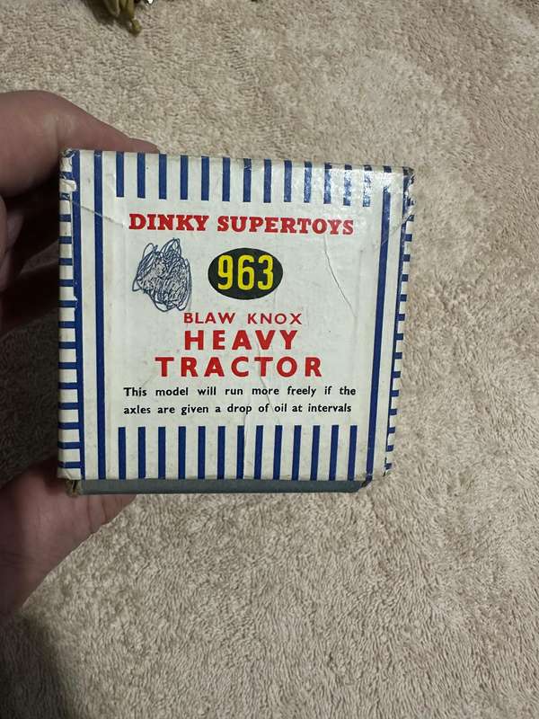 DINKY TOYS