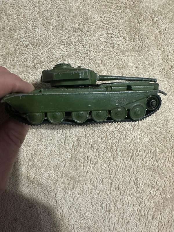 DINKY TOYS
