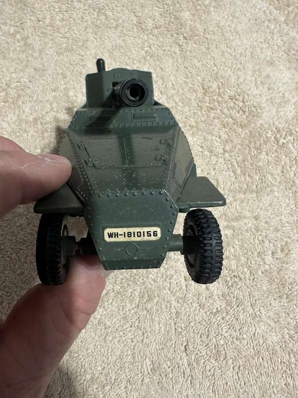 DINKY TOYS