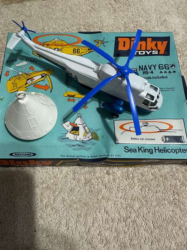 DINKY TOYS