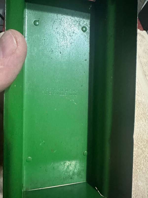 JOHN DEERE WAGON