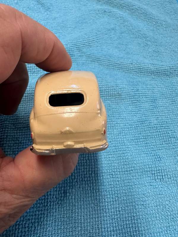 DINKY TOYS