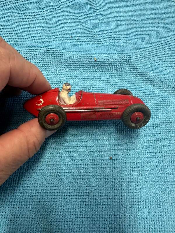 DINKY TOYS