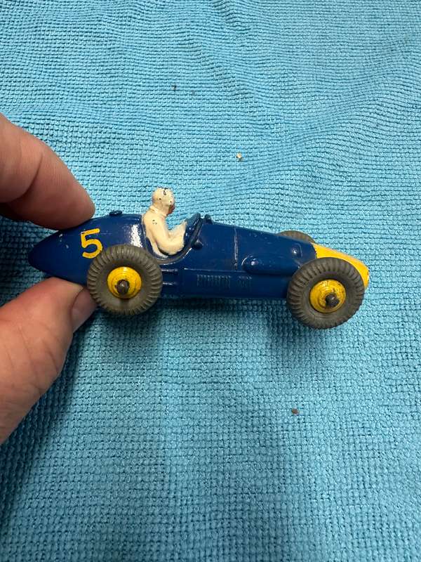 DINKY TOYS