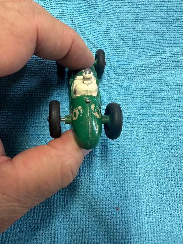 DINKY TOYS