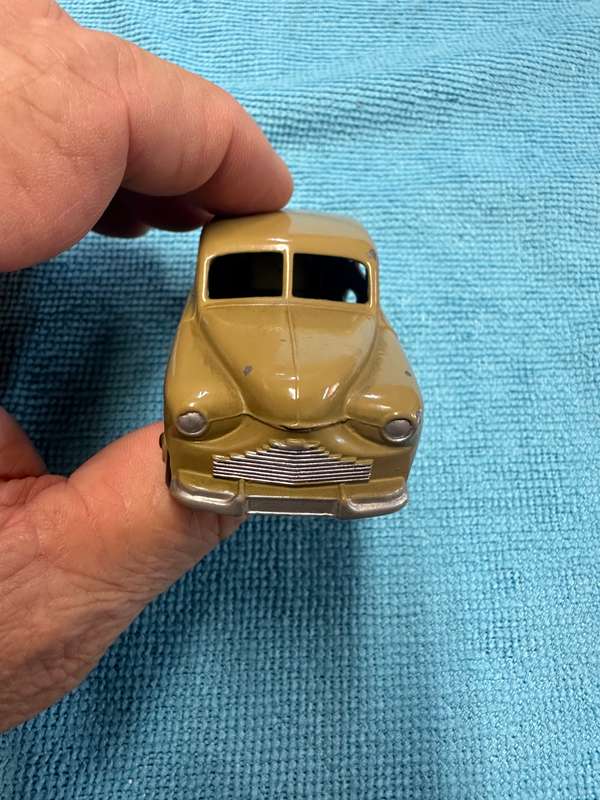 DINKY TOYS