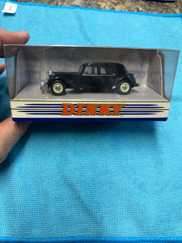 DINKY TOYS