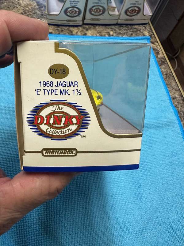 DINKY TOYS