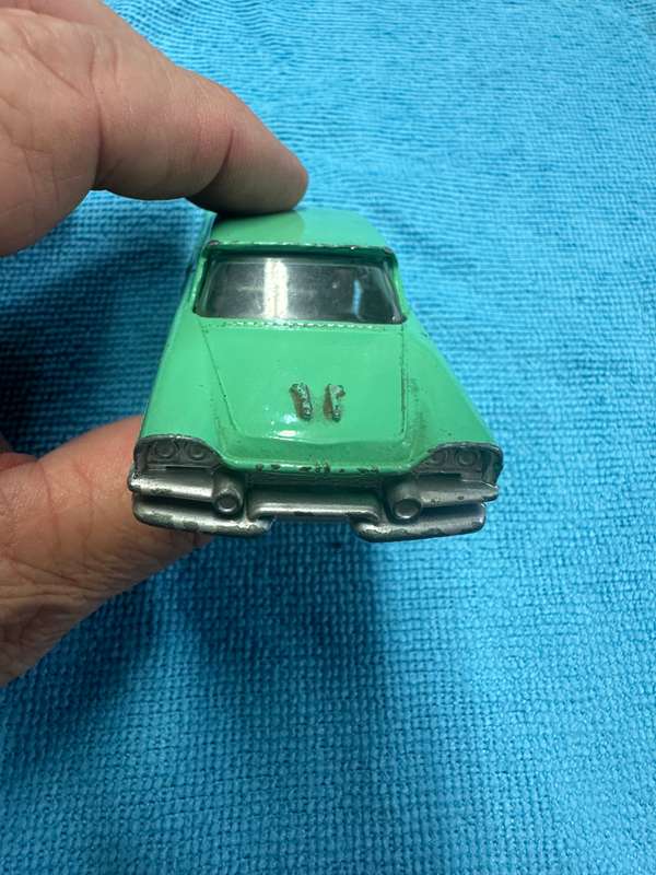 DINKY TOYS