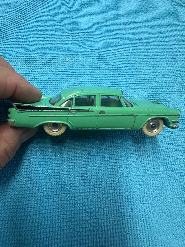 DINKY TOYS