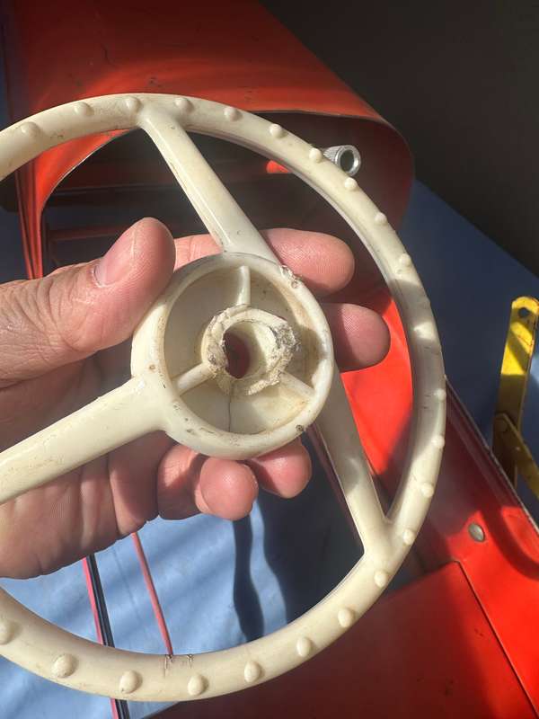 PEDAL CAR TOY