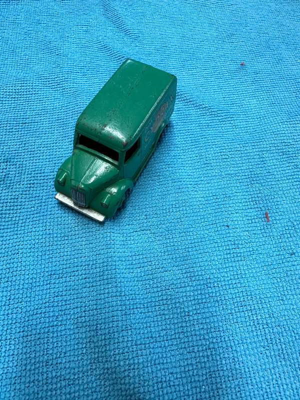 DINKY TOYS