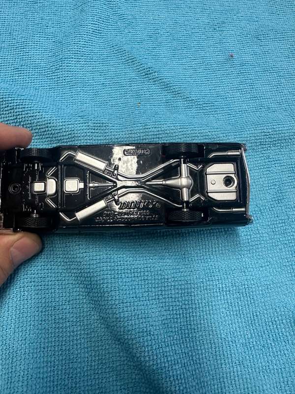 DINKY TOYS