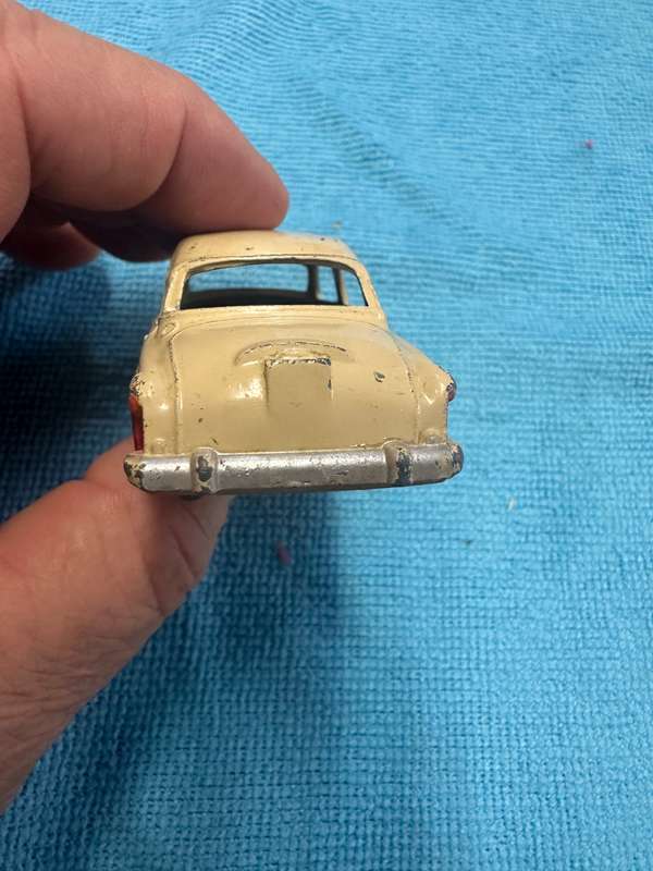 DINKY TOYS