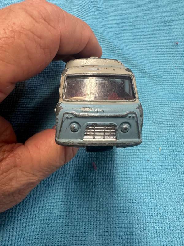 DINKY TOYS