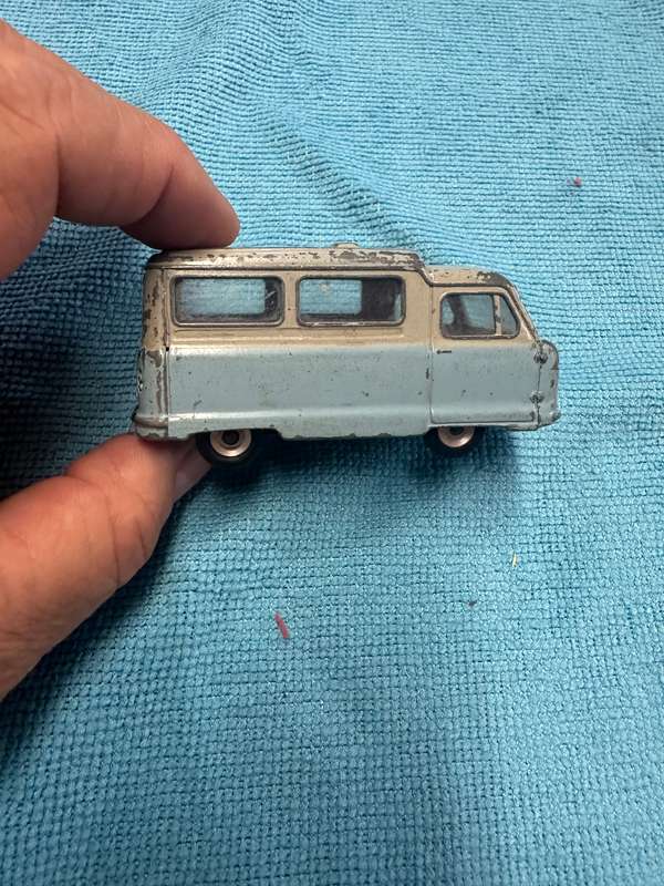 DINKY TOYS