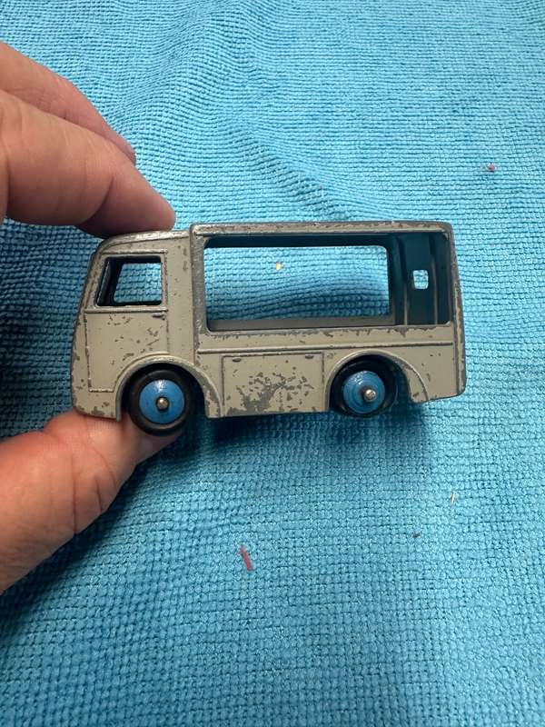 DINKY TOYS